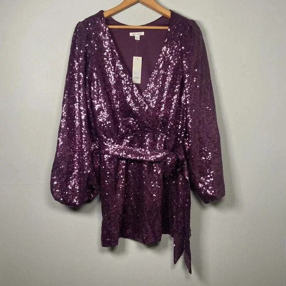 Francesca’s Miami Purple Sequin Long Sleeve Party Dress NWT Size S Cocktail - Picture 2 of 15